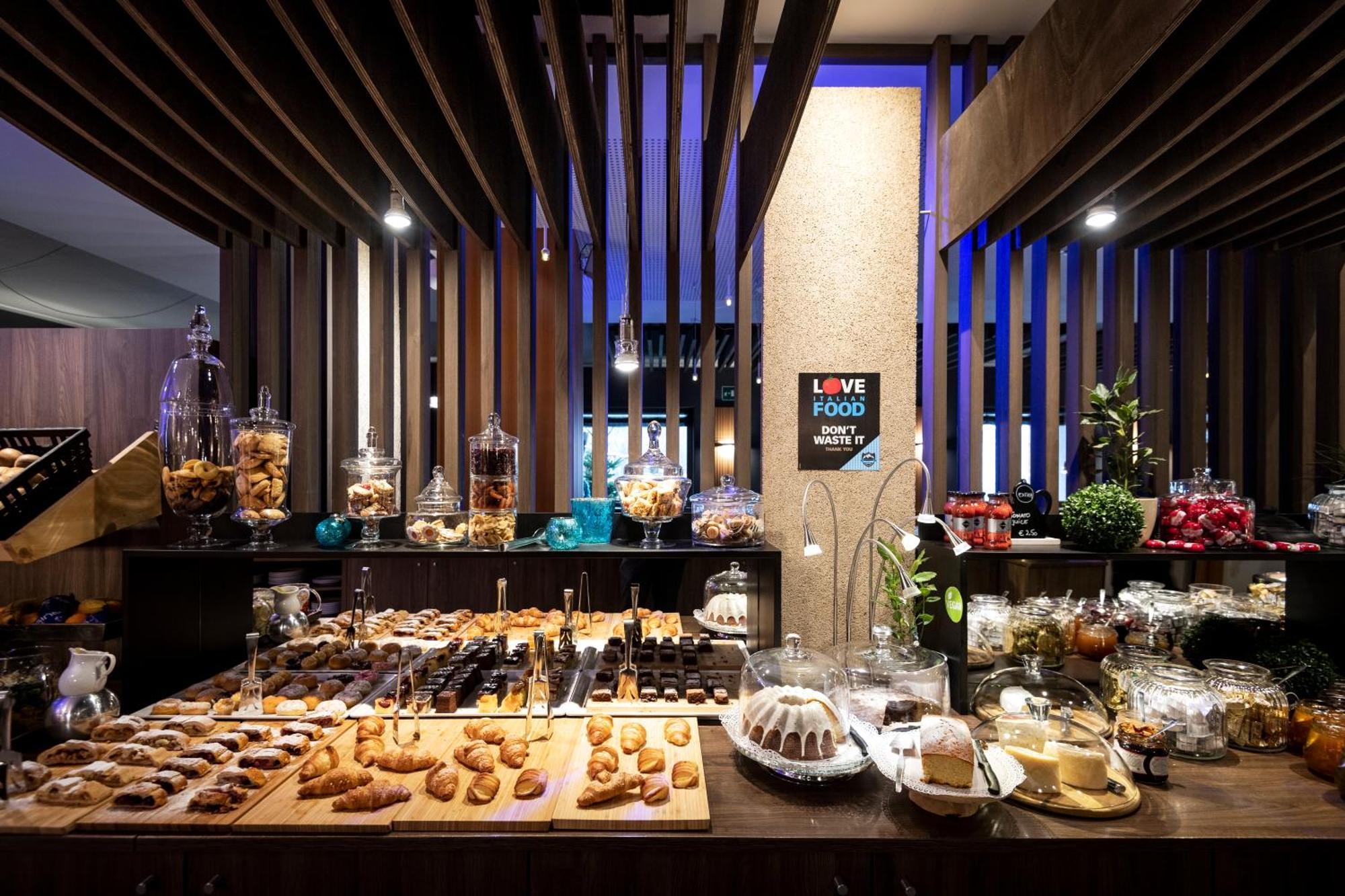 Smart Hotel Saslong Santa Cristina Val Gardena Dış mekan fotoğraf